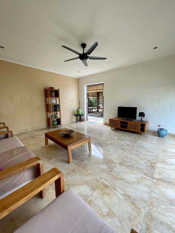 Private Suite In A Kids Friendly Big Shared Villa In Canggu Dış mekan fotoğraf
