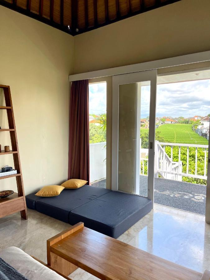 Private Suite In A Kids Friendly Big Shared Villa In Canggu Dış mekan fotoğraf