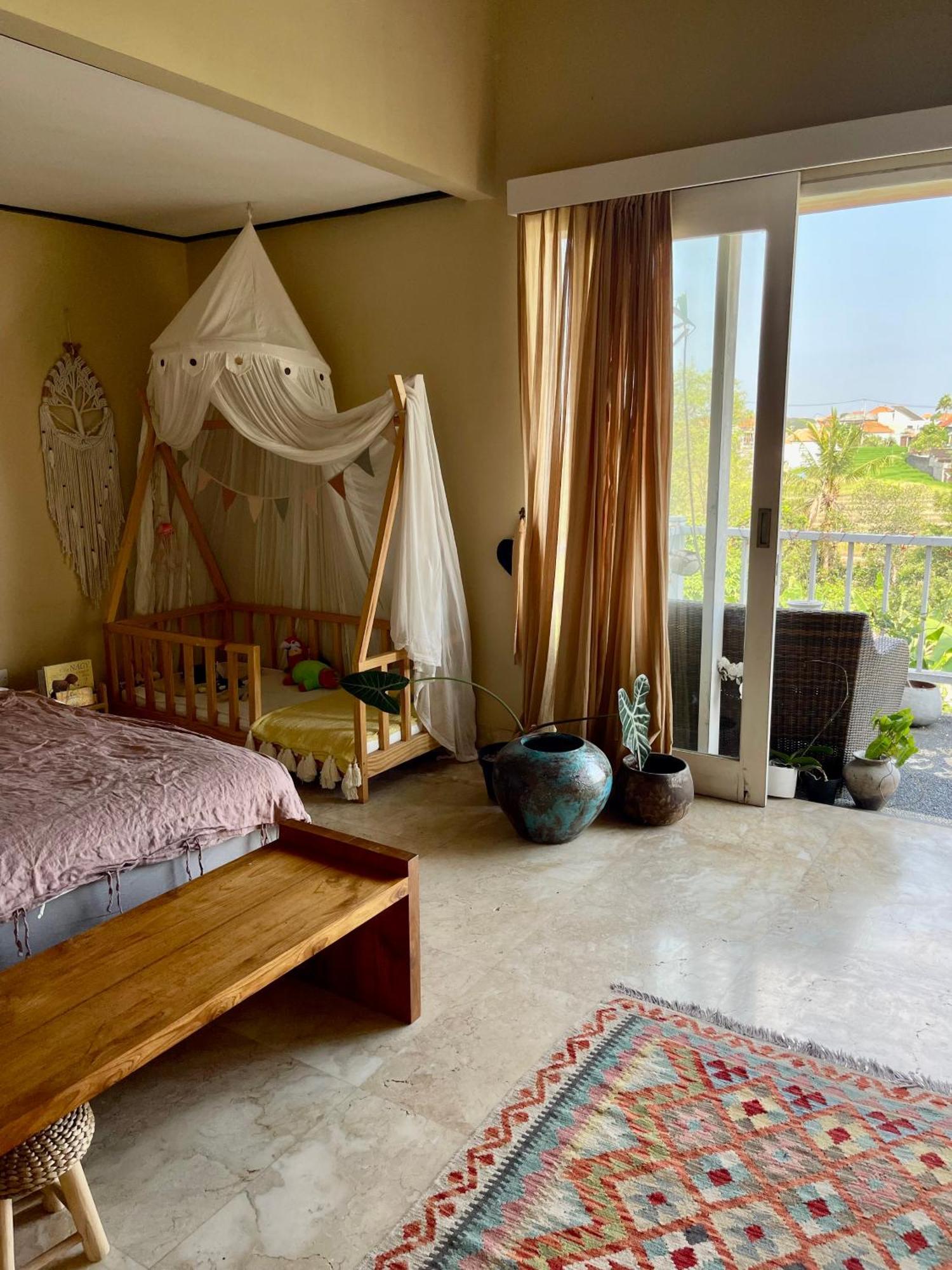 Private Suite In A Kids Friendly Big Shared Villa In Canggu Dış mekan fotoğraf